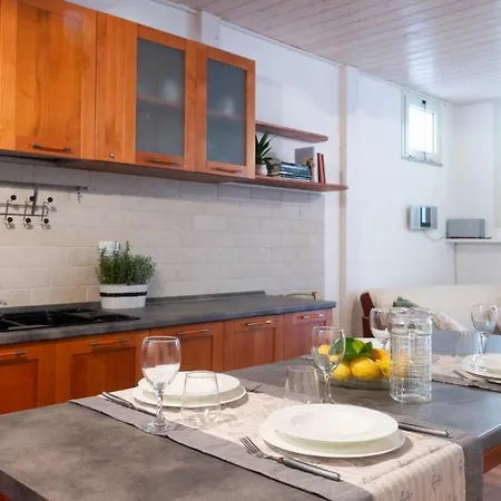 Welcomely - Cozy Pranos Apartman