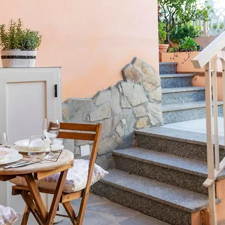 Welcomely - Cozy Pranos * Cala Gonone